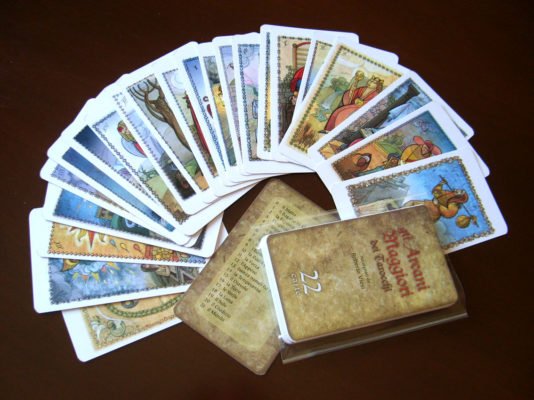 Les 22 arcanes majeures du tarot